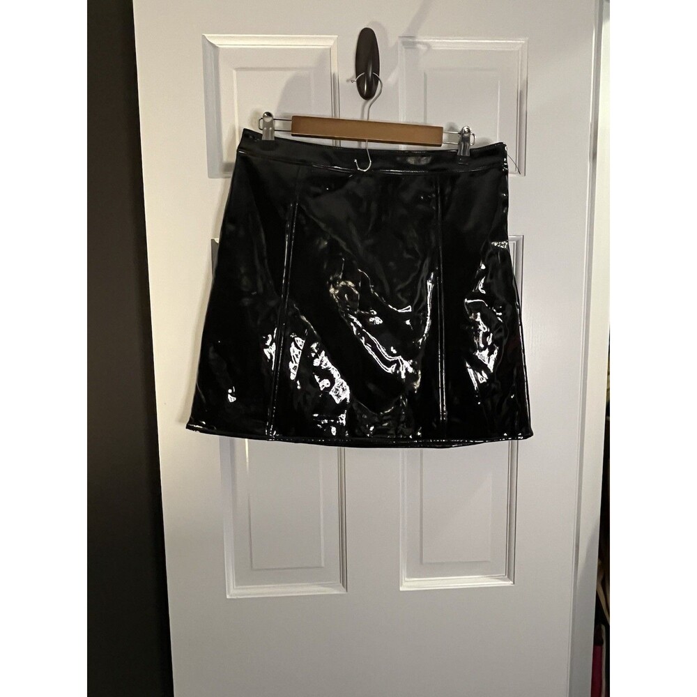 Vintage J Crew Size 10 Black Faux Patent Leather Fleece Lined Mini Skirt